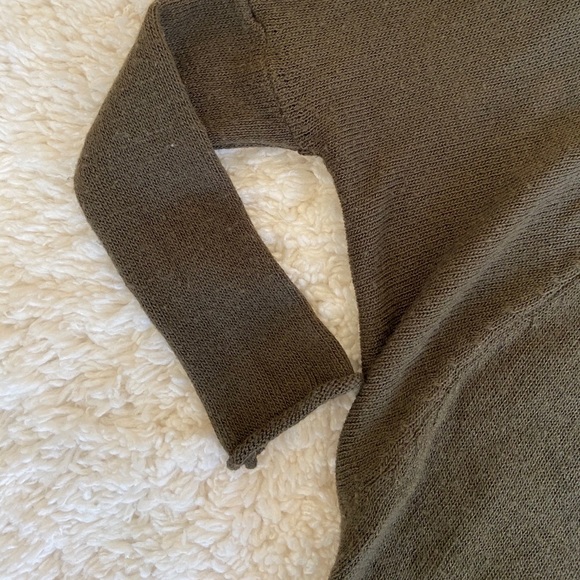 Pacsun Olive Green Slouchy Batwing V Neck Sweater - Picture 6 of 7